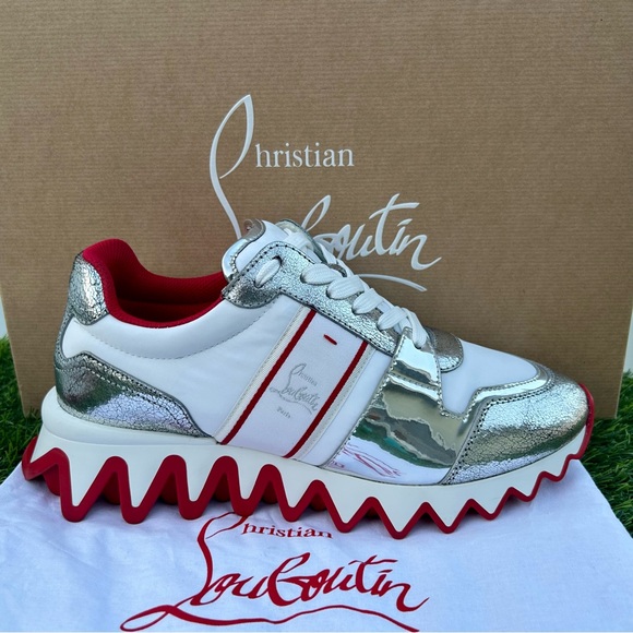 CHRISTIAN LOUBOUTIN NASTROSHARK DONNA SNEAKER SILVER WHITE LOGO SZ 38 NEW 2025 - Picture 1 of 16